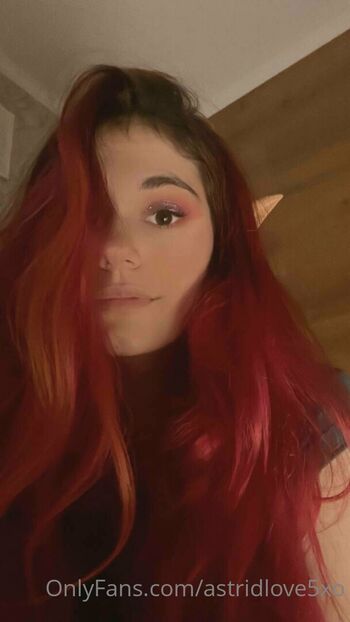 Full leaked Astridlovexo private onlyfans photo
