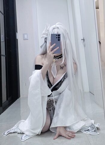 Full leaked Yasilisches/ private onlyfans photo