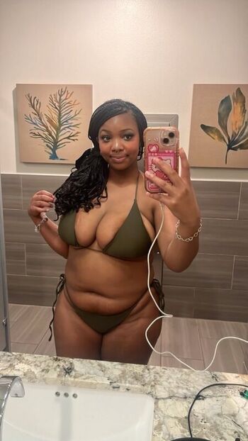 Full leaked Cmlle private onlyfans photo
