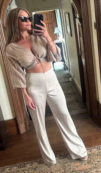 Full leaked Chanel cresswell private onlyfans photo