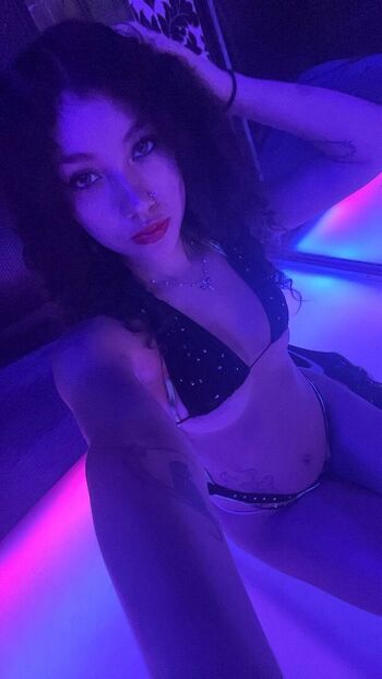 Full leaked Earthvenus private onlyfans photo