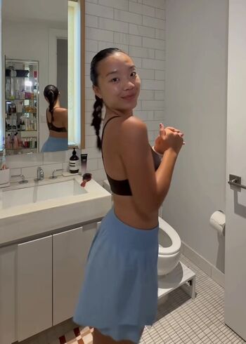 Full leaked Eatingalonediaries private onlyfans photo