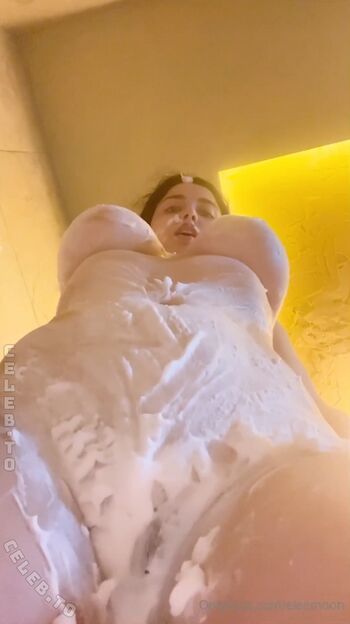 Full leaked Eleemoon private onlyfans photo