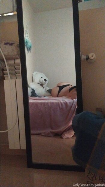 Full leaked Gatituh private onlyfans photo