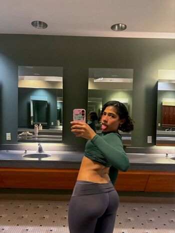 Full leaked Hispanic private onlyfans photo