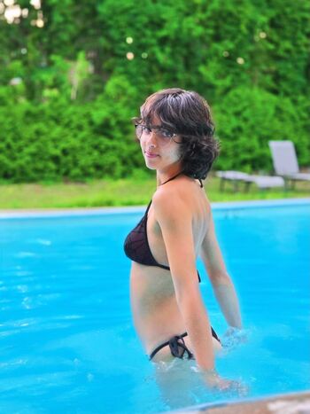 Full leaked Iovezombies private onlyfans photo