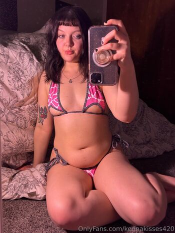Full leaked Kenziekisses private onlyfans photo
