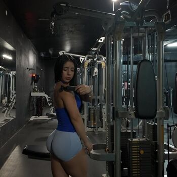 Full leaked Lesliemrtinez private onlyfans photo