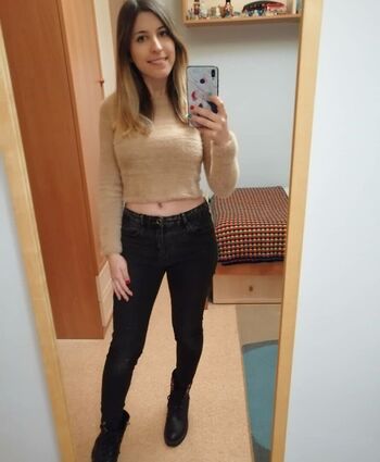 Loreniitta90