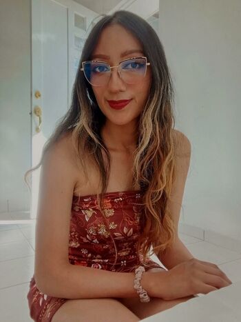 Luu Valencia