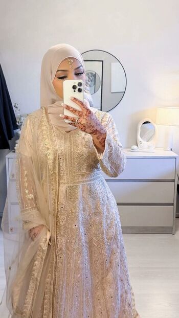 Malaikahusayn