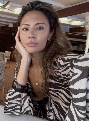 Nathalie Lok