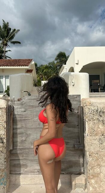 nefertittyyy