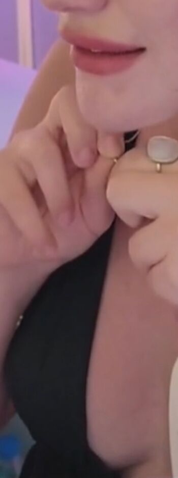 Full leaked Ozge azunyan private onlyfans photo