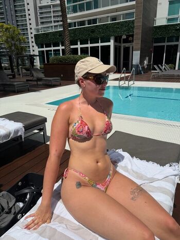 Full leaked Pineapplebrat private onlyfans photo