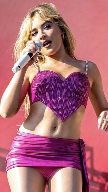 Full leaked Sabrina carpenter private onlyfans photo