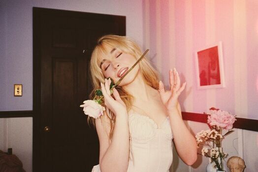 Full leaked Sabrina carpenter private onlyfans photo