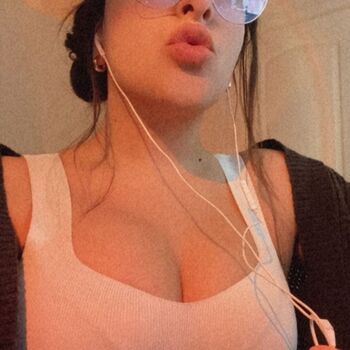 Full leaked Sannset private onlyfans photo
