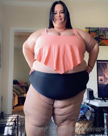 ssbbwladyjiggles