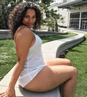 Full leaked Tabria majors page private onlyfans photo