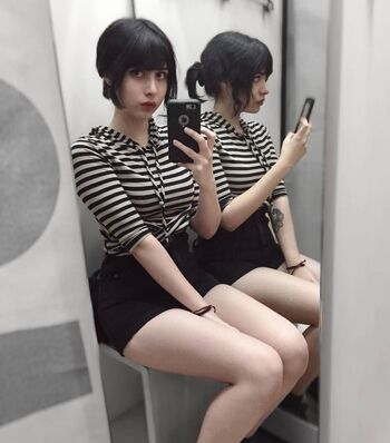 Full leaked Valbun page private onlyfans photo