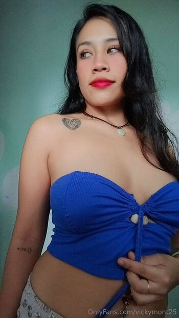 Full leaked Vickymont private onlyfans photo