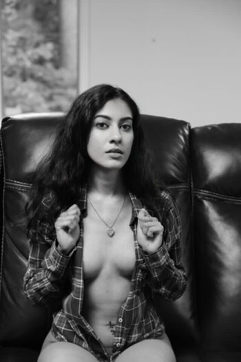 Full leaked Vidya private onlyfans photo
