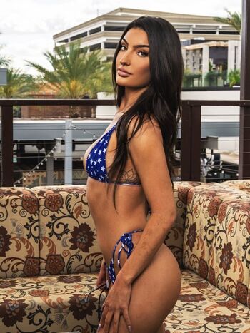 Full leaked Lexis deanna / private onlyfans photo