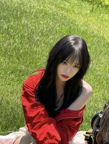 WomenK-pop