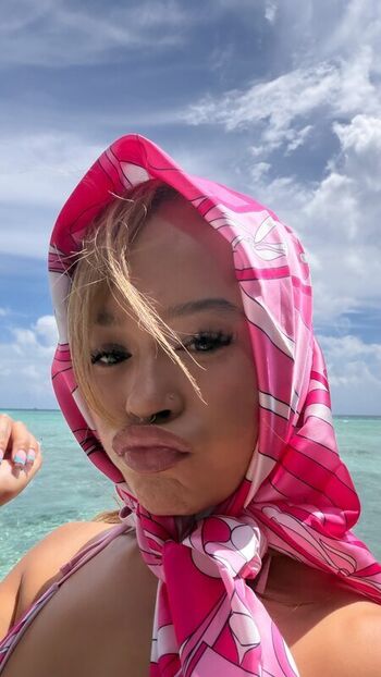 Full leaked Ynn elmo love u private onlyfans photo
